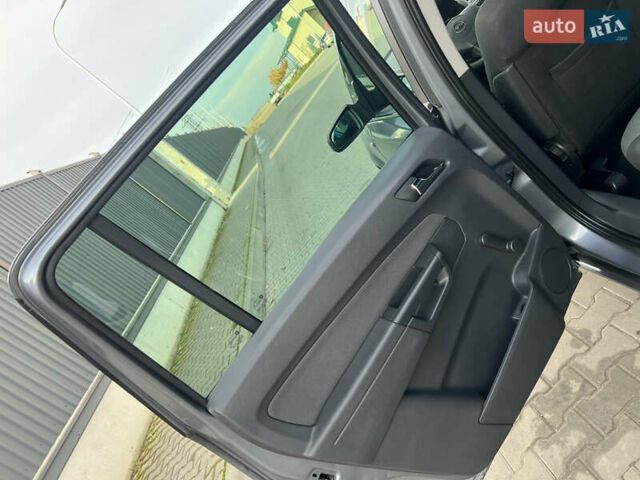 Опель Зафіра, об'ємом двигуна 1.8 л та пробігом 176 тис. км за 5300 $, фото 56 на Automoto.ua