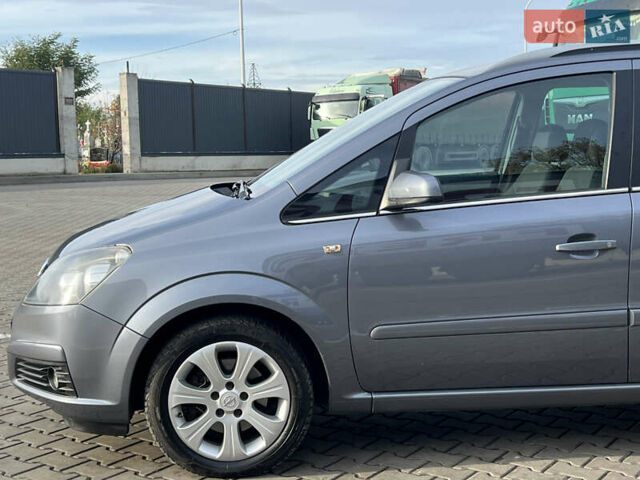 Опель Зафіра, об'ємом двигуна 1.8 л та пробігом 176 тис. км за 5300 $, фото 11 на Automoto.ua