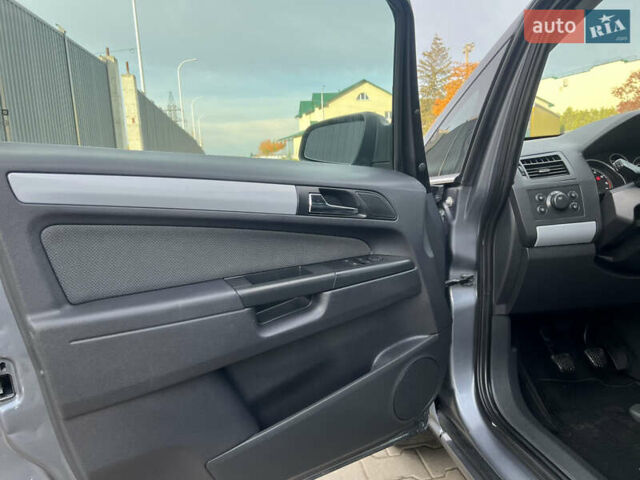 Опель Зафіра, об'ємом двигуна 1.8 л та пробігом 176 тис. км за 5300 $, фото 67 на Automoto.ua