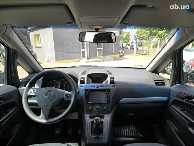 Опель Зафира, объемом двигателя 0 л и пробегом 283 тыс. км за 5900 $, фото 11 на Automoto.ua