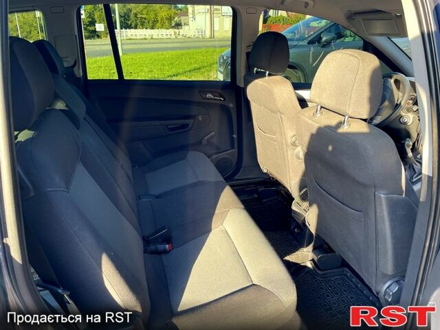 Опель Зафира, объемом двигателя 1.8 л и пробегом 215 тыс. км за 5400 $, фото 3 на Automoto.ua
