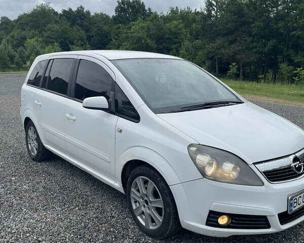 Опель Зафира, объемом двигателя 1.9 л и пробегом 300 тыс. км за 5100 $, фото 5 на Automoto.ua