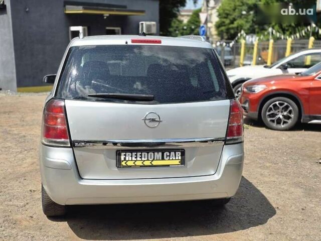 Опель Зафира, объемом двигателя 0 л и пробегом 283 тыс. км за 5900 $, фото 7 на Automoto.ua