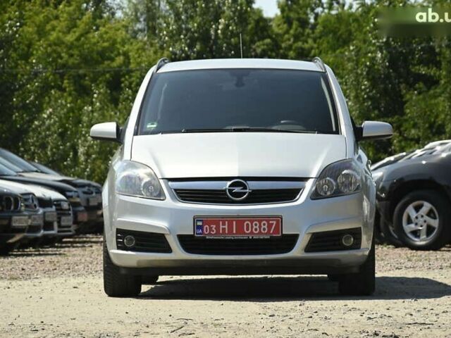 Опель Зафира, объемом двигателя 1.8 л и пробегом 258 тыс. км за 5550 $, фото 2 на Automoto.ua