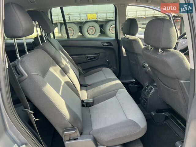 Опель Зафіра, об'ємом двигуна 1.8 л та пробігом 176 тис. км за 5300 $, фото 54 на Automoto.ua