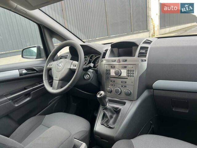 Опель Зафіра, об'ємом двигуна 1.8 л та пробігом 176 тис. км за 5300 $, фото 62 на Automoto.ua