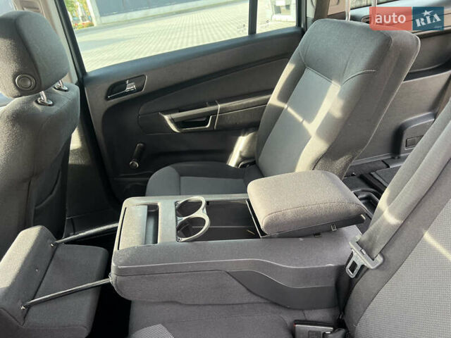 Опель Зафіра, об'ємом двигуна 1.8 л та пробігом 176 тис. км за 5300 $, фото 52 на Automoto.ua