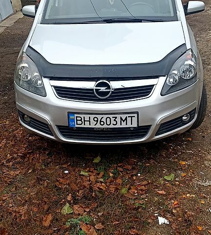 Опель Зафира, объемом двигателя 1.9 л и пробегом 0 тыс. км за 5100 $, фото 4 на Automoto.ua