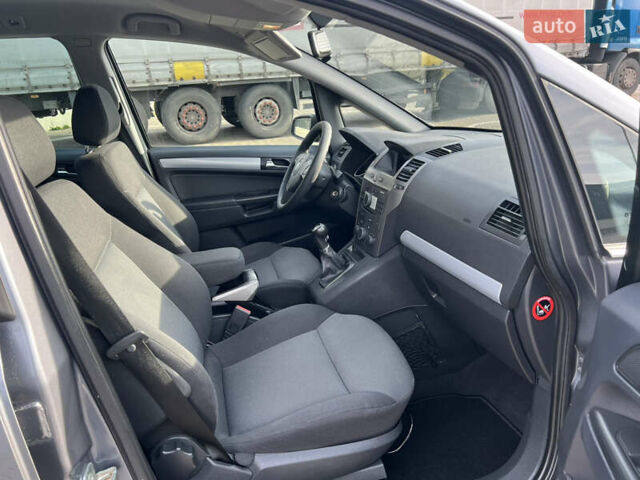 Опель Зафіра, об'ємом двигуна 1.8 л та пробігом 176 тис. км за 5300 $, фото 55 на Automoto.ua