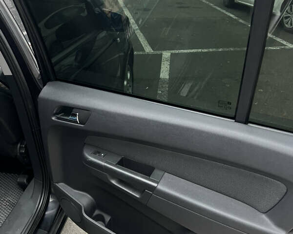 Опель Зафира, объемом двигателя 2.2 л и пробегом 198 тыс. км за 6600 $, фото 8 на Automoto.ua