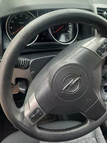 Опель Зафіра, об'ємом двигуна 1.8 л та пробігом 230 тис. км за 5850 $, фото 13 на Automoto.ua