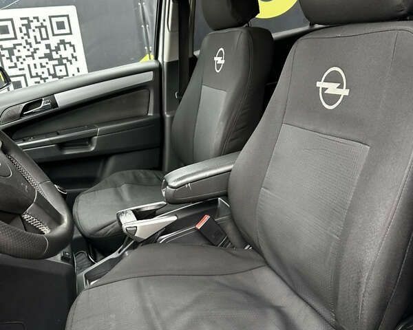 Опель Зафира, объемом двигателя 0 л и пробегом 342 тыс. км за 6500 $, фото 5 на Automoto.ua