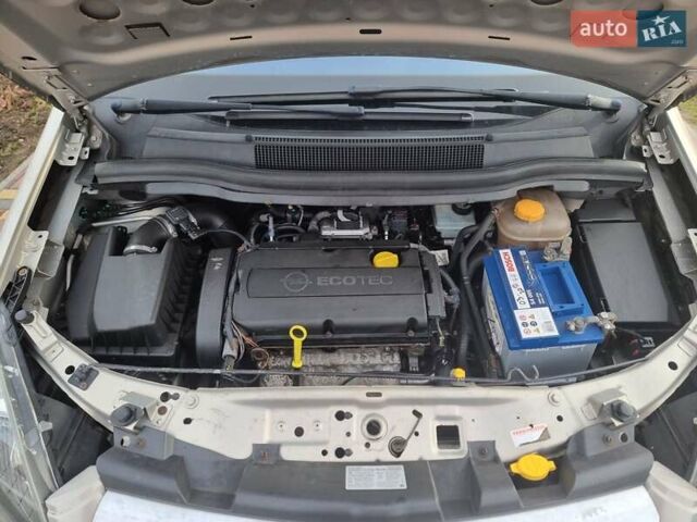 Опель Зафира, объемом двигателя 0 л и пробегом 225 тыс. км за 5500 $, фото 40 на Automoto.ua