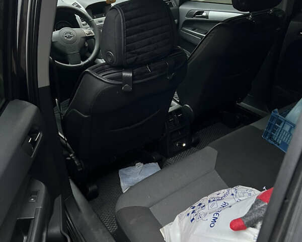 Опель Зафира, объемом двигателя 2.2 л и пробегом 198 тыс. км за 6600 $, фото 10 на Automoto.ua