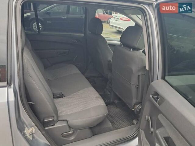 Опель Зафира, объемом двигателя 1.9 л и пробегом 365 тыс. км за 5300 $, фото 1 на Automoto.ua