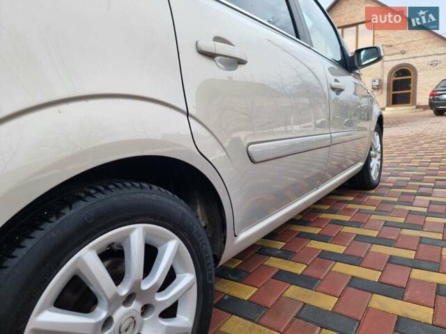 Опель Зафира, объемом двигателя 0 л и пробегом 225 тыс. км за 5500 $, фото 14 на Automoto.ua