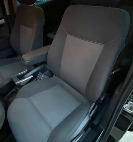 Опель Зафира, объемом двигателя 0 л и пробегом 255 тыс. км за 6000 $, фото 17 на Automoto.ua