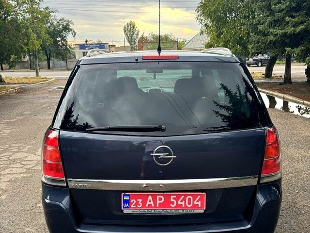 Опель Зафира, объемом двигателя 1.6 л и пробегом 184 тыс. км за 6200 $, фото 3 на Automoto.ua