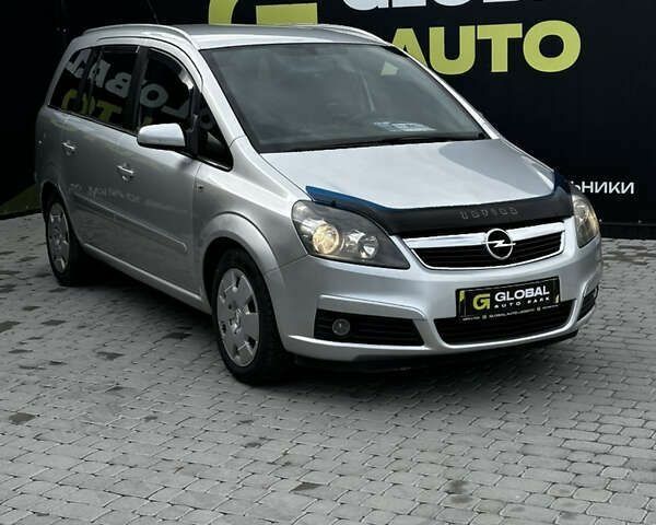 Опель Зафира, объемом двигателя 0 л и пробегом 342 тыс. км за 6500 $, фото 1 на Automoto.ua