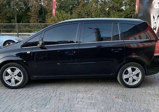 Опель Зафира, объемом двигателя 0 л и пробегом 255 тыс. км за 6000 $, фото 3 на Automoto.ua