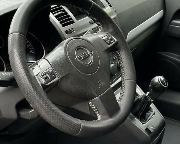 Опель Зафира, объемом двигателя 0 л и пробегом 342 тыс. км за 6500 $, фото 6 на Automoto.ua