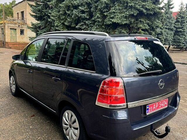 Опель Зафира, объемом двигателя 1.6 л и пробегом 184 тыс. км за 6200 $, фото 2 на Automoto.ua