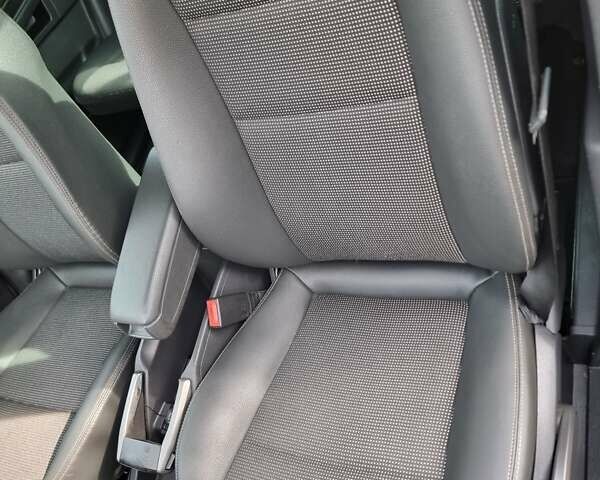 Опель Зафира, объемом двигателя 0 л и пробегом 225 тыс. км за 5500 $, фото 38 на Automoto.ua