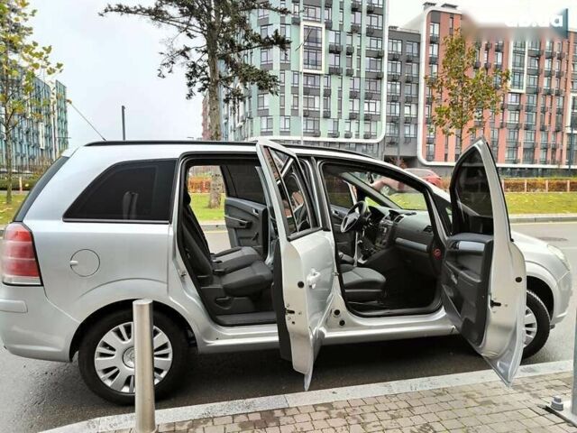 Опель Зафира, объемом двигателя 1.9 л и пробегом 253 тыс. км за 4490 $, фото 27 на Automoto.ua