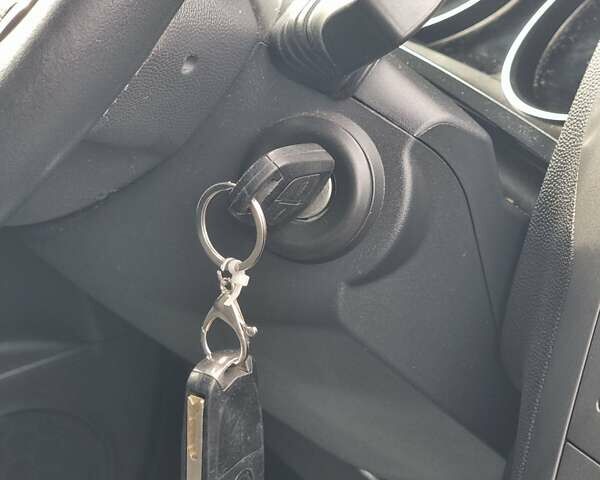 Опель Зафира, объемом двигателя 0 л и пробегом 225 тыс. км за 5500 $, фото 25 на Automoto.ua