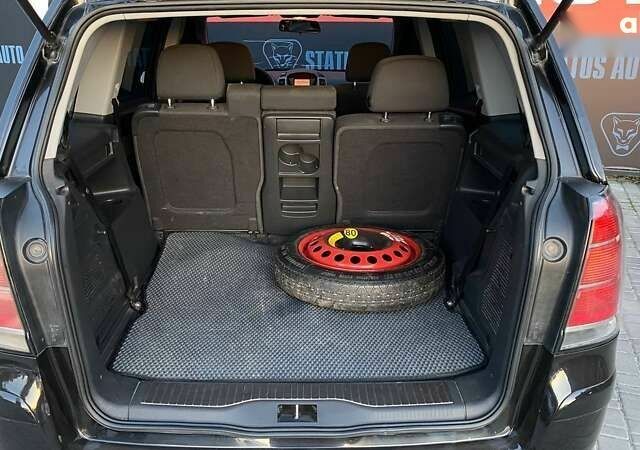 Опель Зафира, объемом двигателя 0 л и пробегом 255 тыс. км за 6000 $, фото 11 на Automoto.ua
