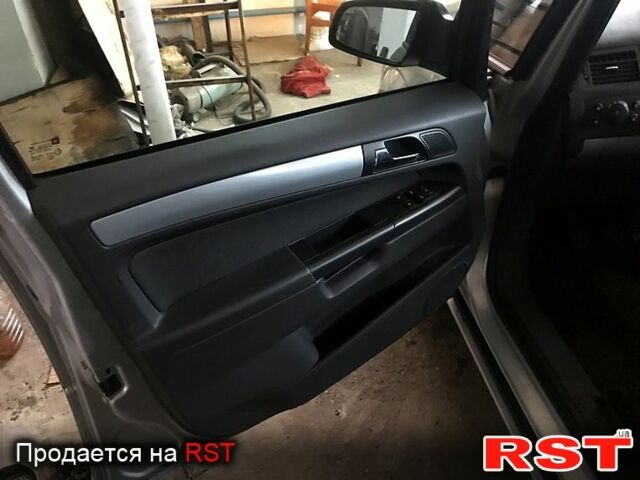 Опель Зафира, объемом двигателя 18 л и пробегом 218 тыс. км за 5700 $, фото 3 на Automoto.ua