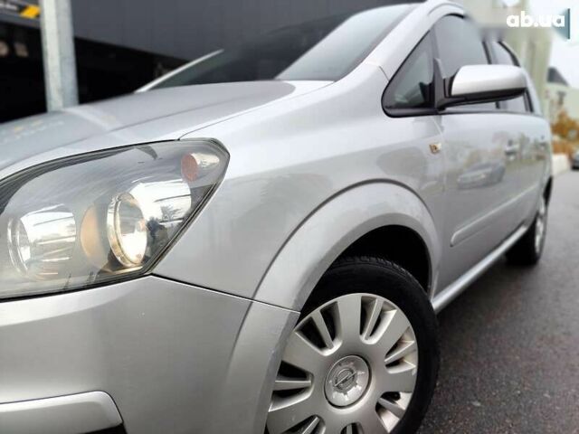 Опель Зафира, объемом двигателя 1.9 л и пробегом 253 тыс. км за 4490 $, фото 1 на Automoto.ua