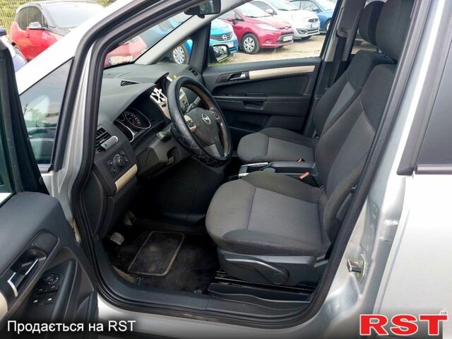Опель Зафіра, об'ємом двигуна 1.8 л та пробігом 279 тис. км за 7000 $, фото 5 на Automoto.ua