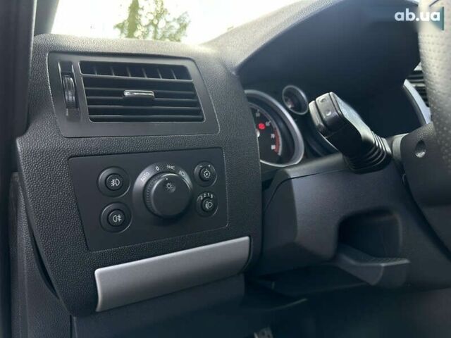 Опель Зафира, объемом двигателя 1.8 л и пробегом 261 тыс. км за 6900 $, фото 28 на Automoto.ua