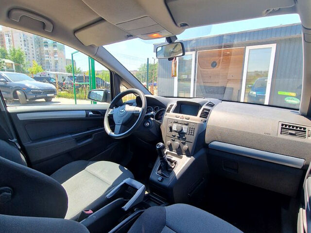 Опель Зафира, объемом двигателя 1.8 л и пробегом 220 тыс. км за 6300 $, фото 7 на Automoto.ua