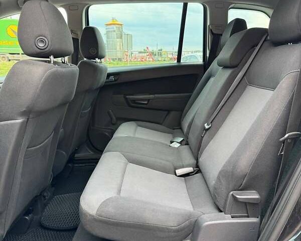 Опель Зафира, объемом двигателя 1.7 л и пробегом 239 тыс. км за 6500 $, фото 13 на Automoto.ua