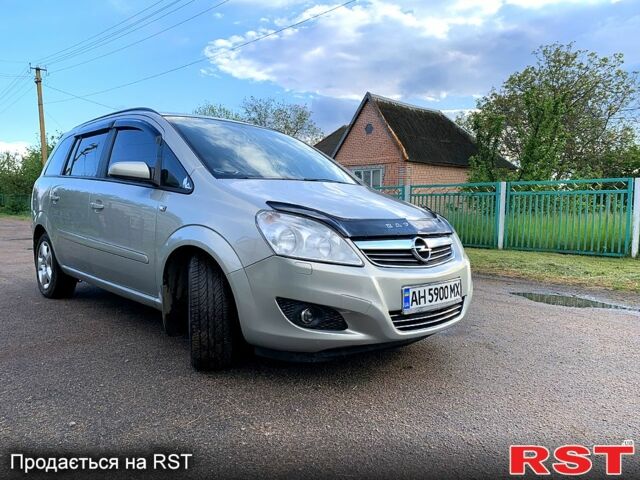 Опель Зафира, объемом двигателя 1.6 л и пробегом 191 тыс. км за 6000 $, фото 4 на Automoto.ua