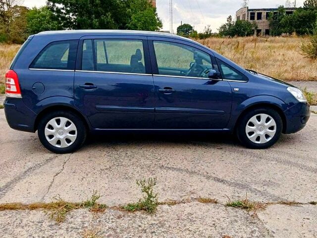 Опель Зафіра, об'ємом двигуна 1.6 л та пробігом 232 тис. км за 5850 $, фото 8 на Automoto.ua