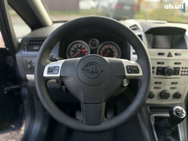 Опель Зафира, объемом двигателя 1.8 л и пробегом 201 тыс. км за 6800 $, фото 27 на Automoto.ua