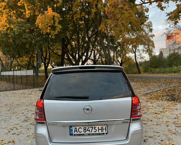 Опель Зафира 2008 в Ровно на Automoto.ua Опель Зафира, объемом двигателя 1.6 л и пробегом 218 тыс. км за 5550 $, фото 13 на Automoto.ua