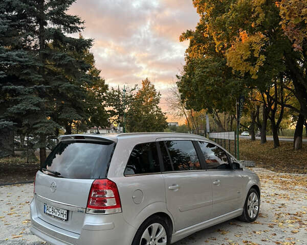 Опель Зафира 2008 в Ровно на Automoto.ua Опель Зафира, объемом двигателя 1.6 л и пробегом 218 тыс. км за 5550 $, фото 4 на Automoto.ua