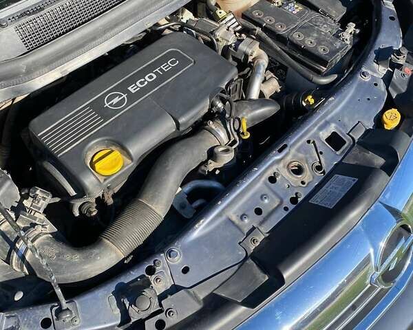Опель Зафіра, об'ємом двигуна 1.7 л та пробігом 290 тис. км за 6000 $, фото 9 на Automoto.ua