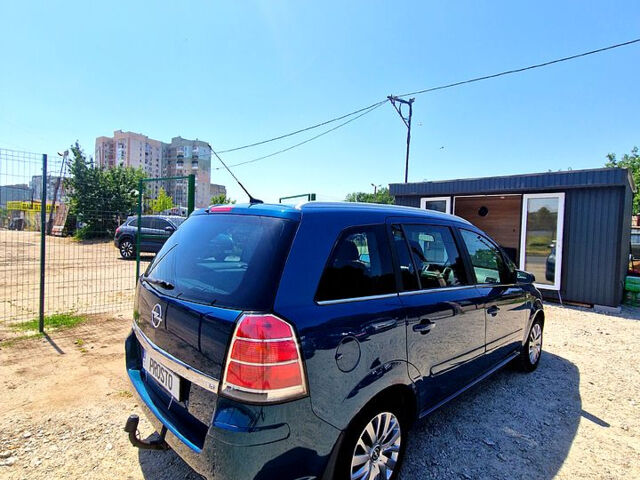 Опель Зафира, объемом двигателя 1.8 л и пробегом 220 тыс. км за 6300 $, фото 3 на Automoto.ua