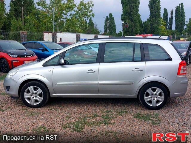 Опель Зафіра, об'ємом двигуна 1.8 л та пробігом 279 тис. км за 7000 $, фото 4 на Automoto.ua