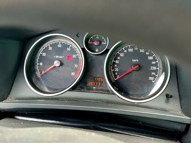 Опель Зафира, объемом двигателя 1.8 л и пробегом 190 тыс. км за 5800 $, фото 1 на Automoto.ua