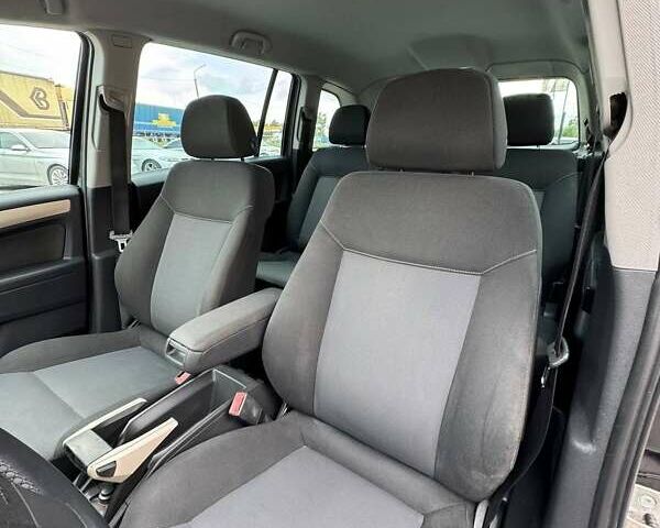 Опель Зафира, объемом двигателя 1.7 л и пробегом 239 тыс. км за 6500 $, фото 8 на Automoto.ua