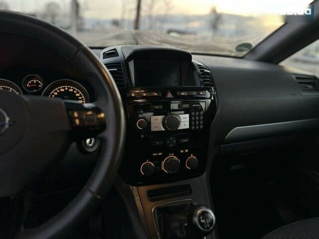 Опель Зафира, объемом двигателя 1.8 л и пробегом 217 тыс. км за 7000 $, фото 27 на Automoto.ua