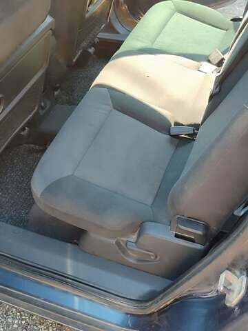 Опель Зафира, объемом двигателя 1.69 л и пробегом 234 тыс. км за 7200 $, фото 4 на Automoto.ua