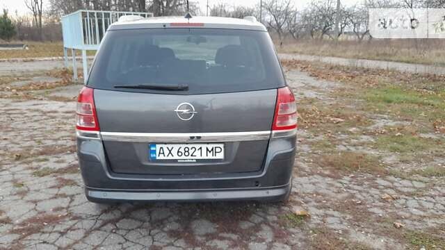 Опель Зафира, объемом двигателя 0 л и пробегом 250 тыс. км за 6300 $, фото 4 на Automoto.ua
