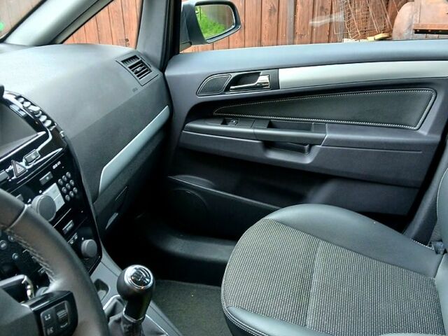 Опель Зафіра, об'ємом двигуна 1.8 л та пробігом 172 тис. км за 7500 $, фото 4 на Automoto.ua